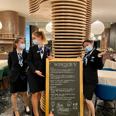 « Wonder V »: Pop-up restaurant made by students for students