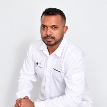 Hemant Ghoorbin  - Vatel